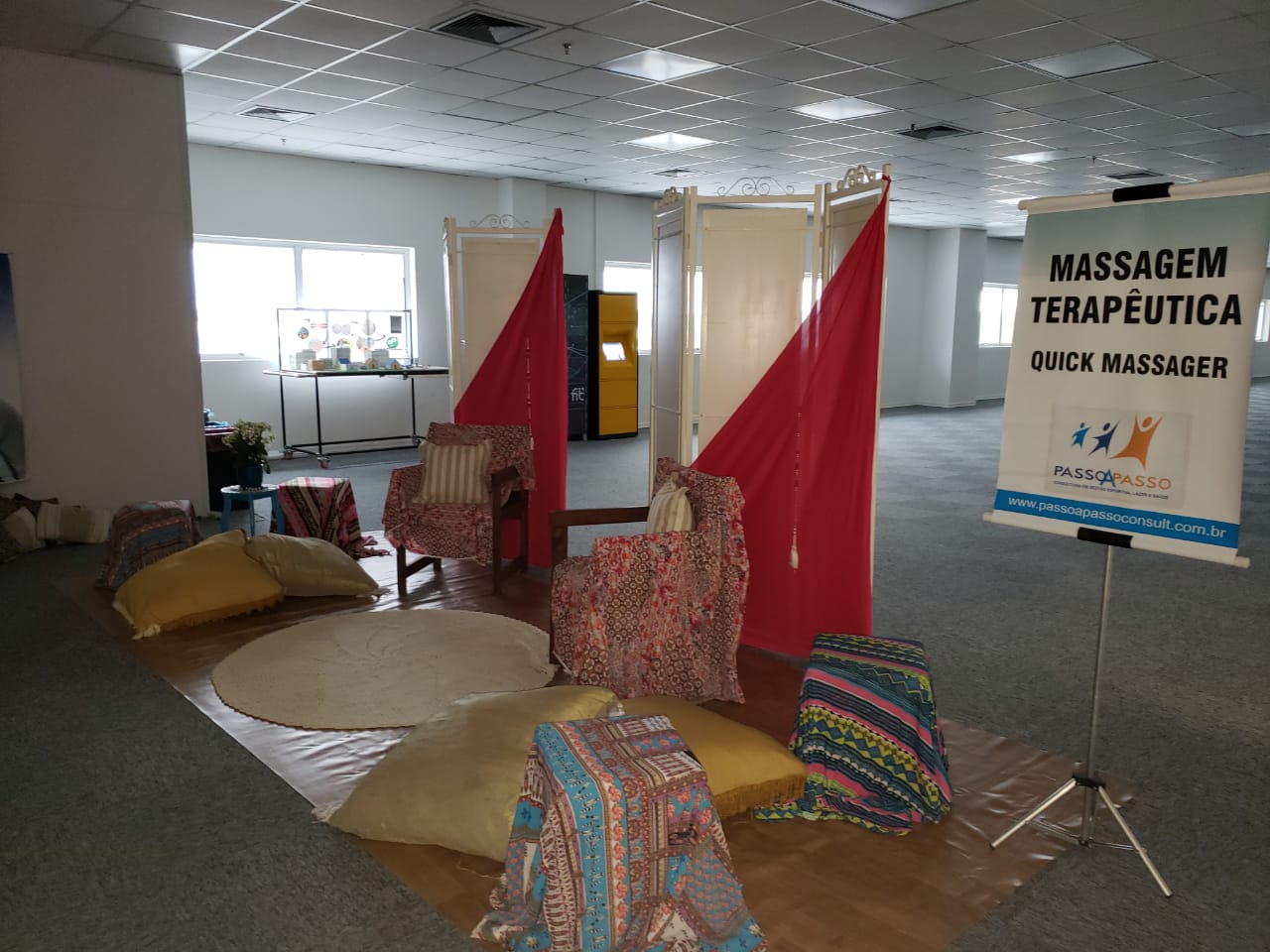Quick Massage em ambiente corporativo